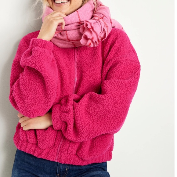 NWT OLD NAVY Oversized Full-Zip Sherpa Pullover Color: Berry Fine - Picture 3 of 5
